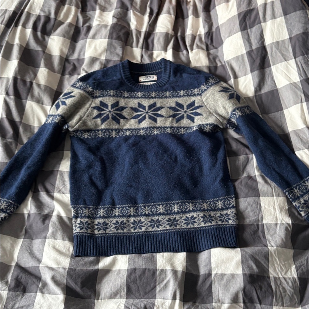 Simons Nordic Folk Blue and White Sweater